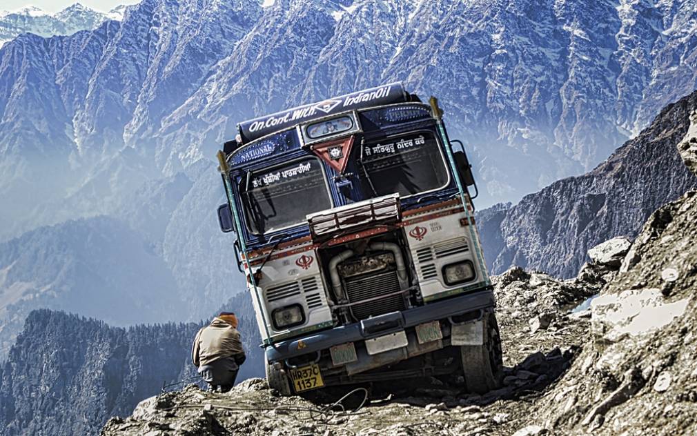 ȘOFER de CAMION beat a omorât un om