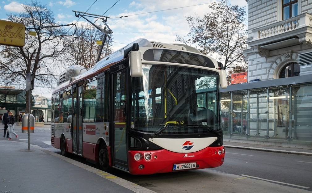 Încă o promisiune. 42 de autobuze electrice pentru Capitală